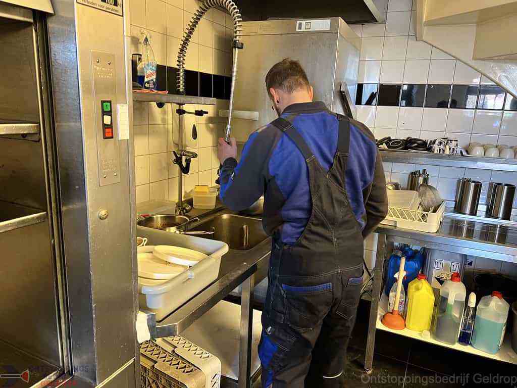 Ontstoppen Gootsteen Geldrop Ontstoppen Gootsteen Geldrop